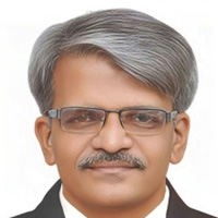 Dr. Girish Mahajan