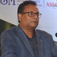 Dr. Niraj Gupta