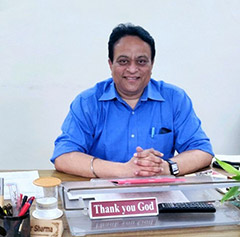 Dr.Tejinder Sharma 